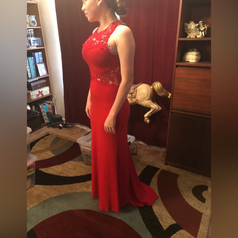 Red formal prom dress